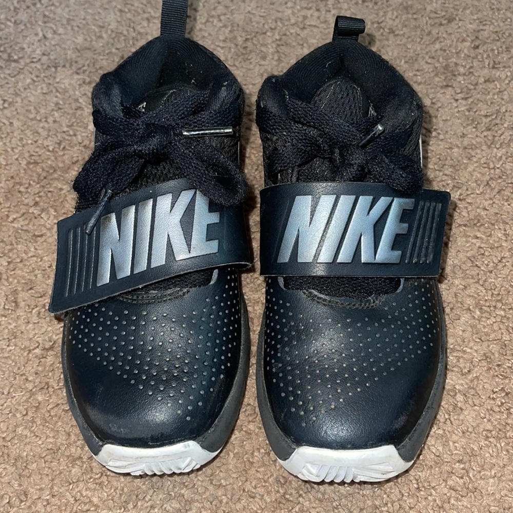 Boys Nike Shoes Size 12